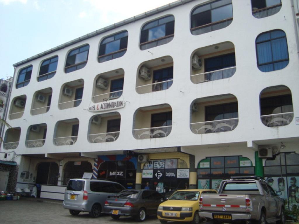 Tudor Water Sports Hotel 몸바사 외부 사진