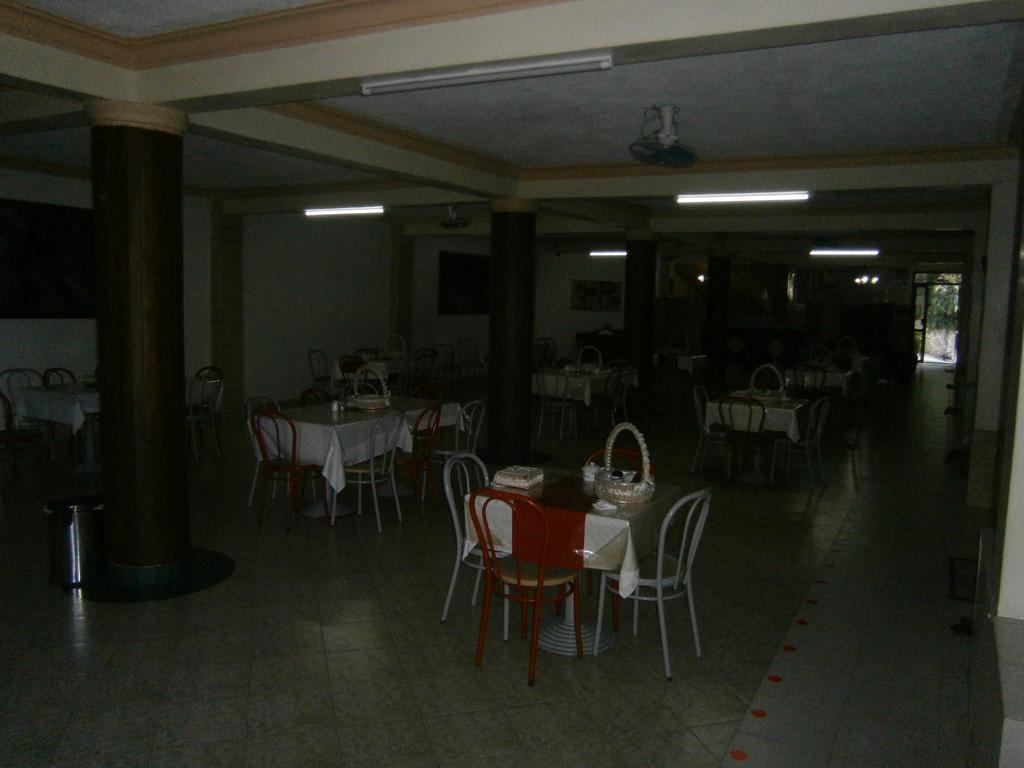 Tudor Water Sports Hotel 몸바사 외부 사진